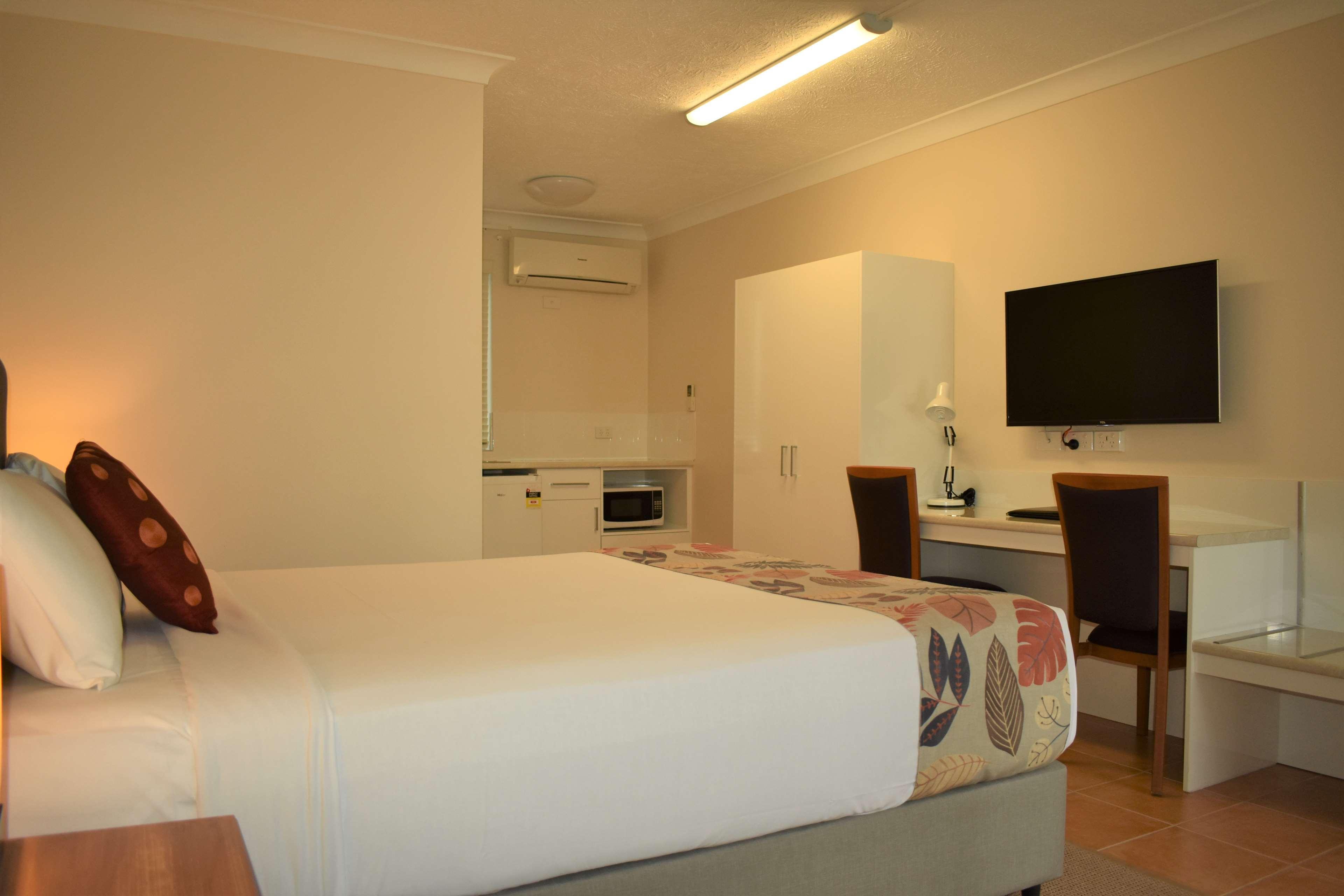 Best Western Parkside Motor Inn Coffs Harbour Exterior photo