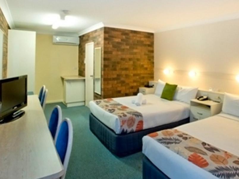 Best Western Parkside Motor Inn Coffs Harbour Exterior photo