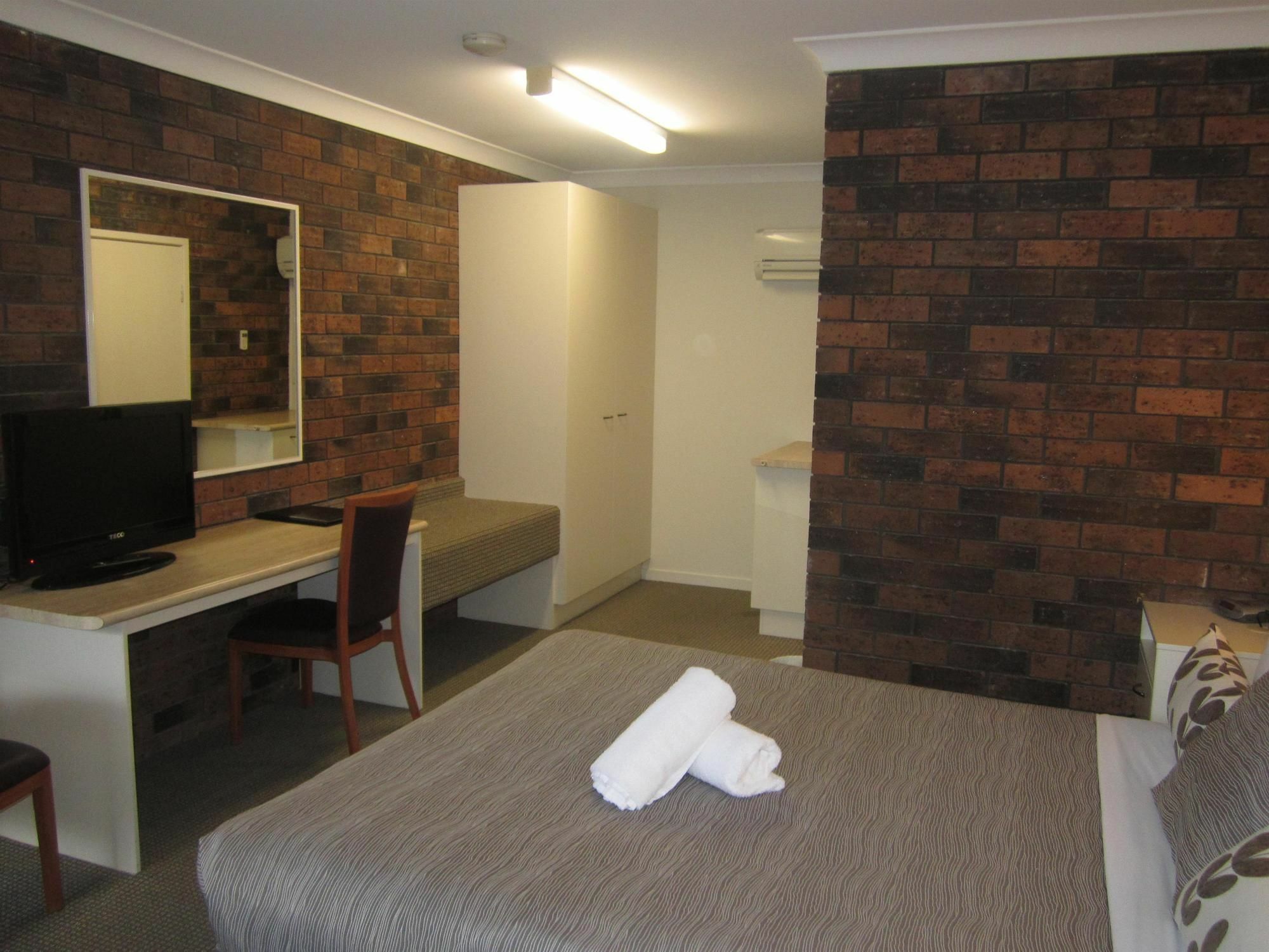Best Western Parkside Motor Inn Coffs Harbour Exterior photo